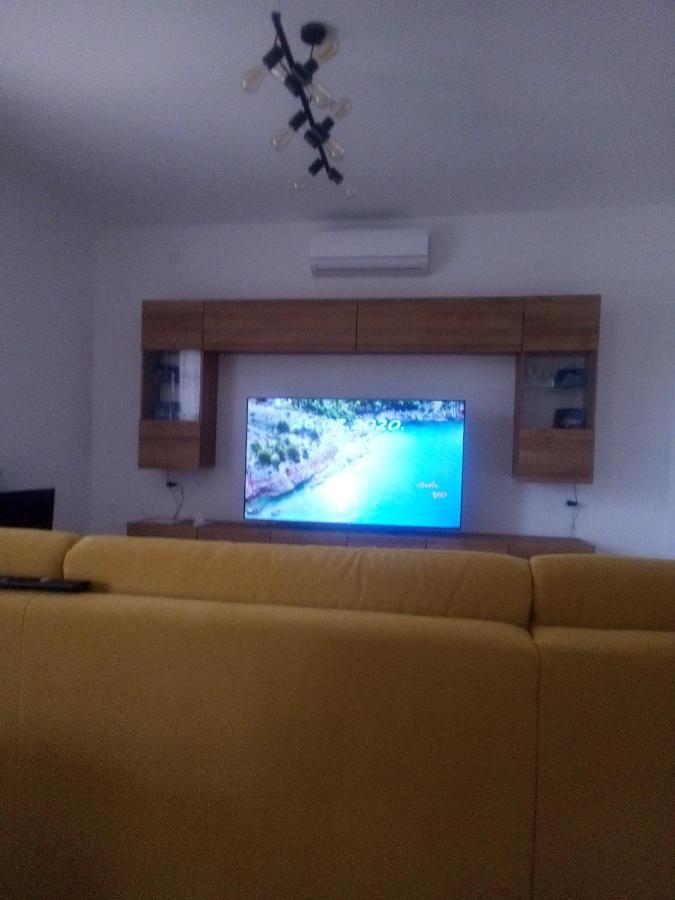 Demi II Daire Senj  Dış mekan fotoğraf